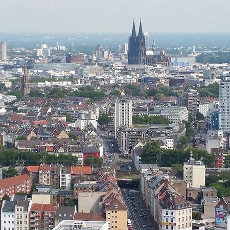 Design Sleepy Cologne Aparthotel Екстериор снимка