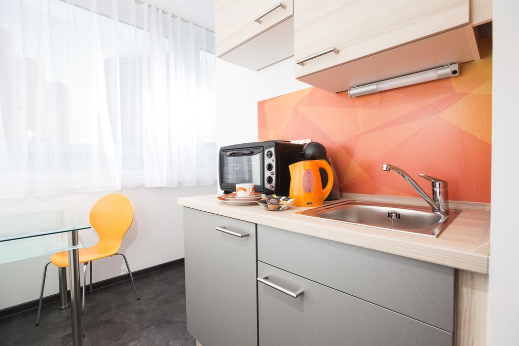 Design Sleepy Cologne Aparthotel Стая снимка