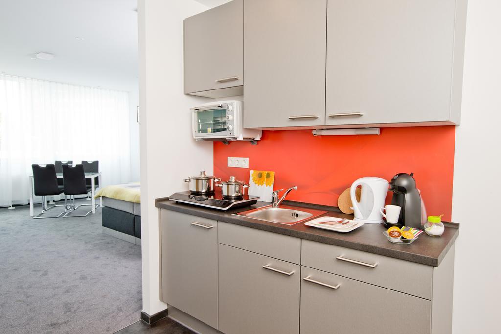 Design Sleepy Cologne Aparthotel Екстериор снимка