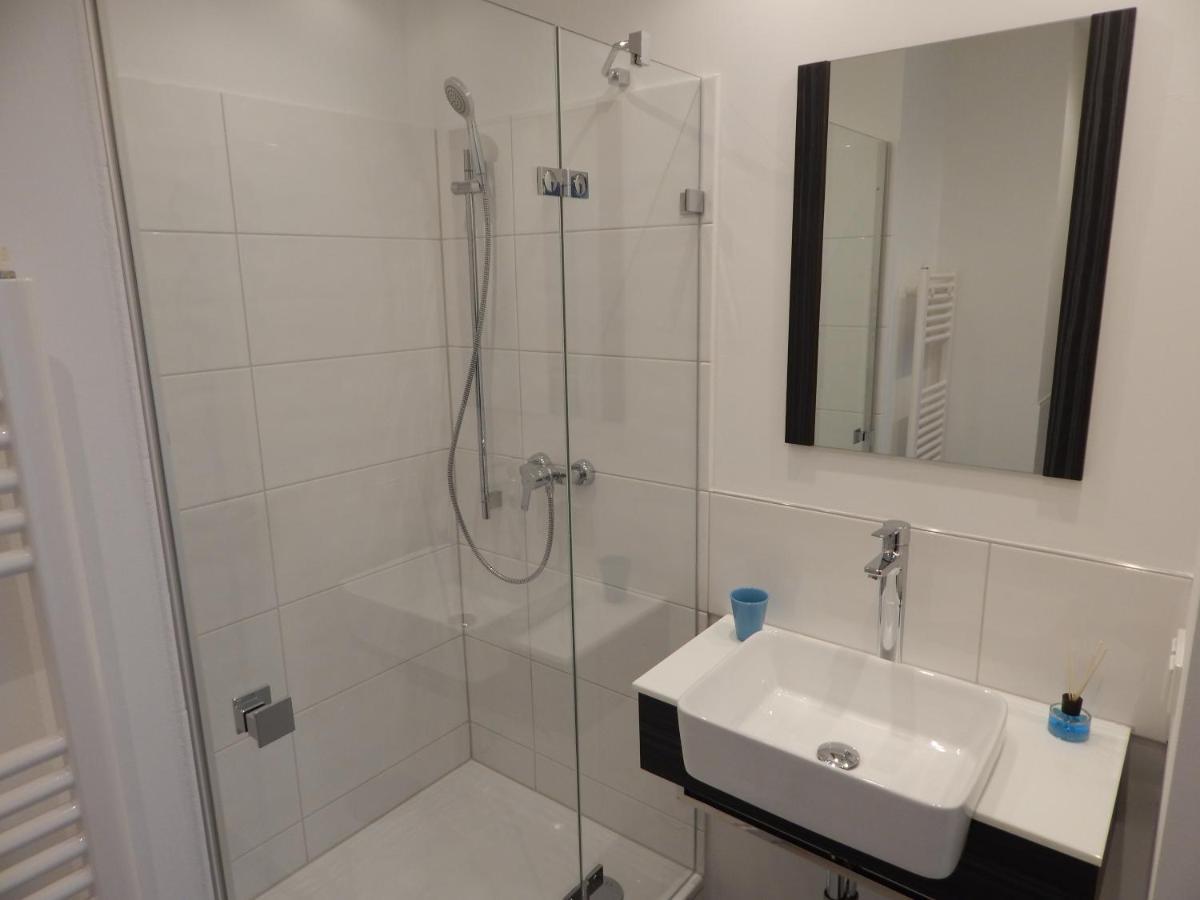 Design Sleepy Cologne Aparthotel Стая снимка